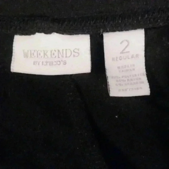 Chico’s Weekend Pull On Yoga Pants. Size 2 - Picture 3 of 4